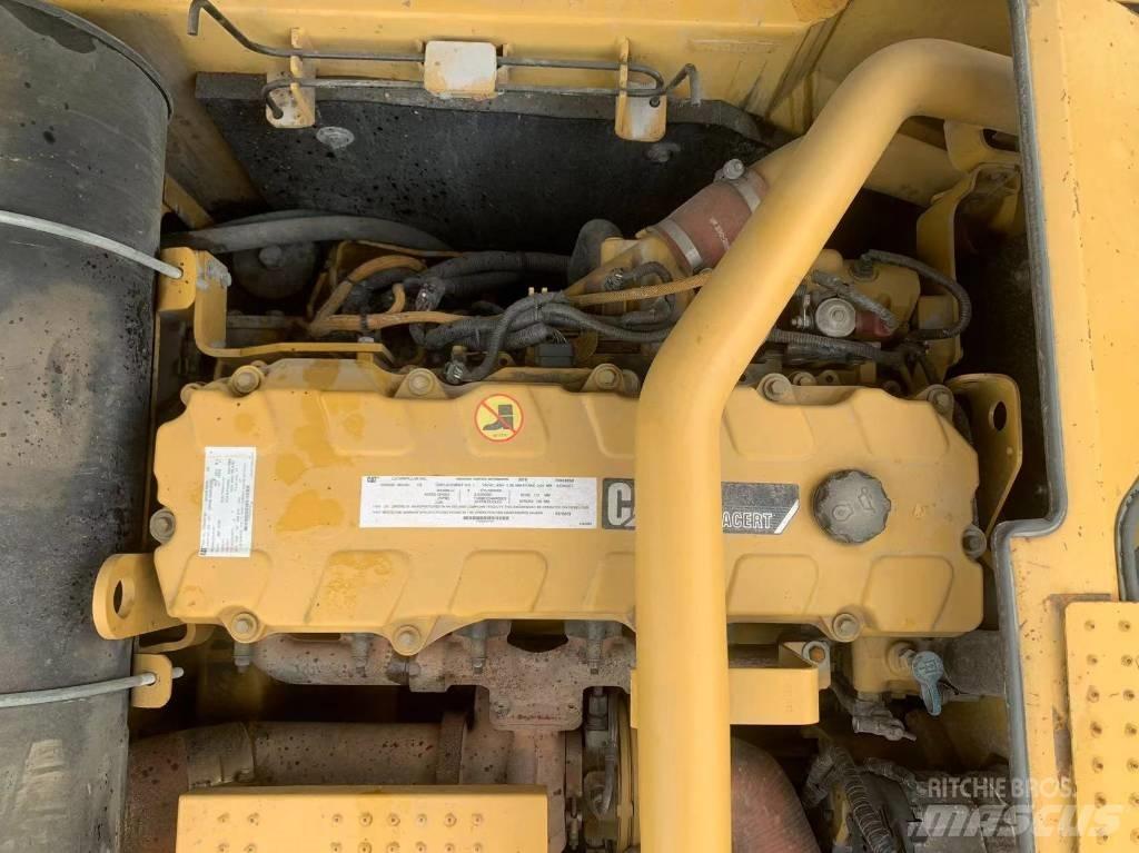 CAT 336 D L Paletli ekskavatörler