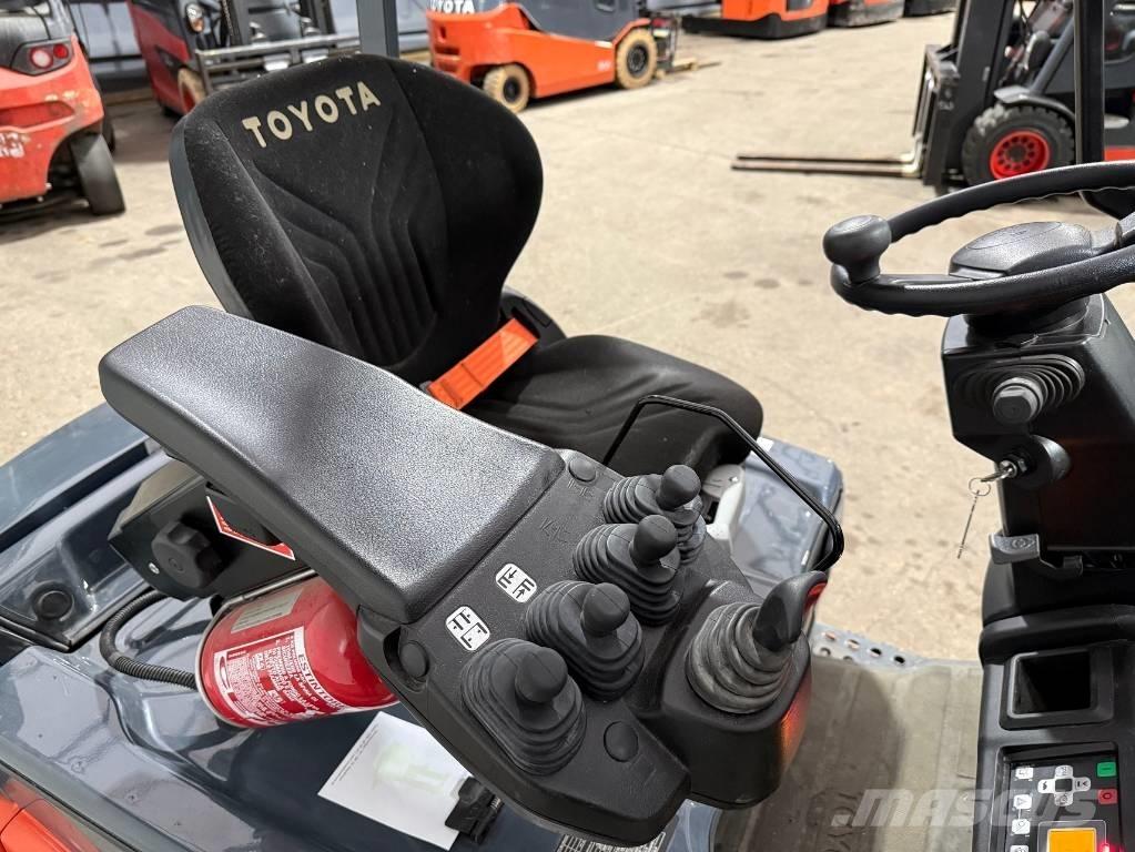 Toyota 8 FBEK 16 T Elektrikli forkliftler