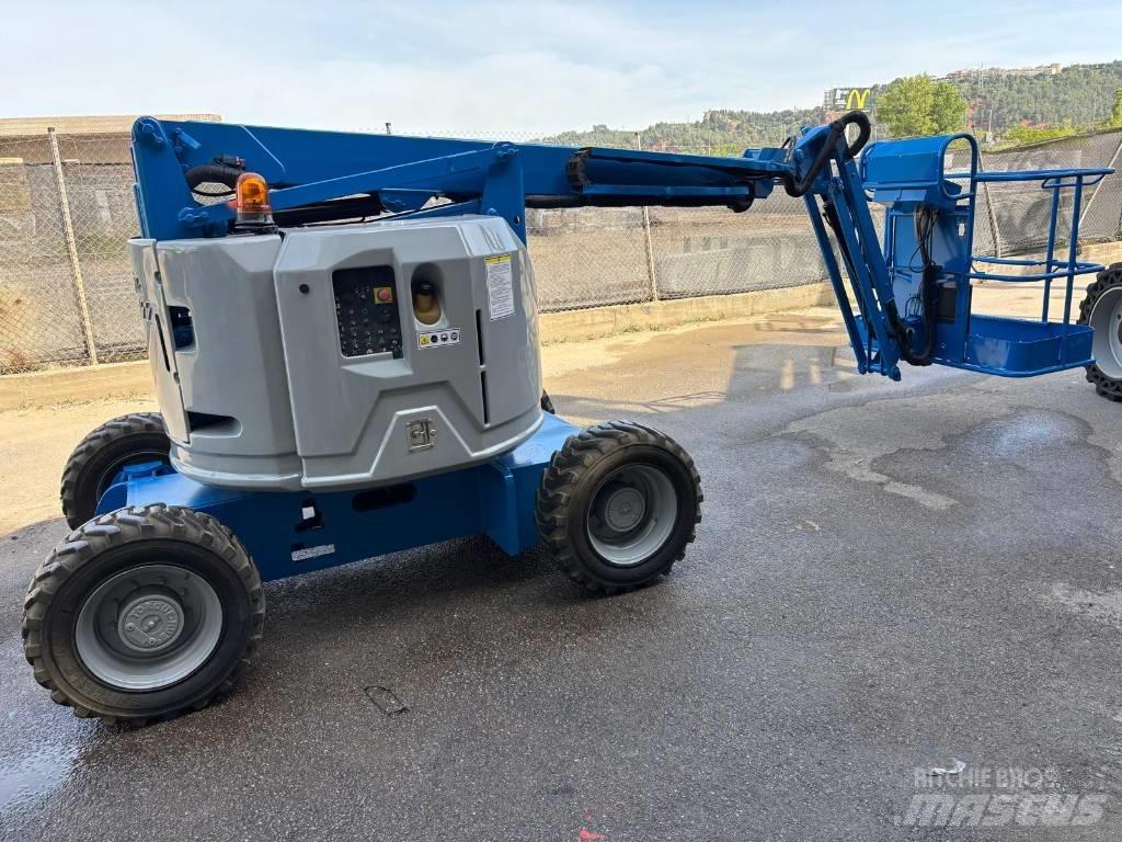 Genie Z 34/22 RT Körüklü personel platformları