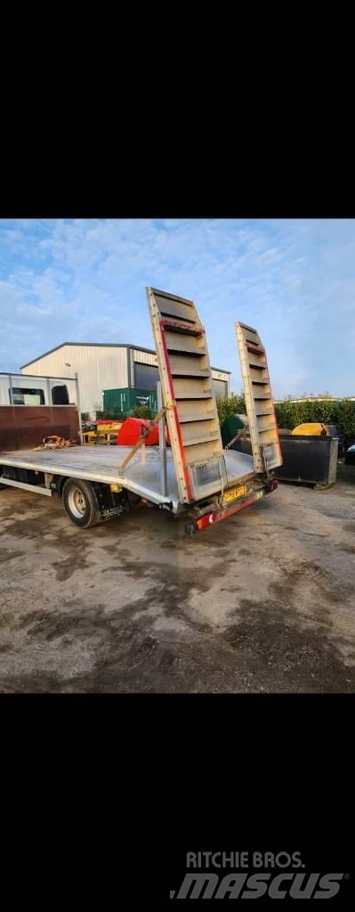 DAF 12TONNE Diger yari çekiciler