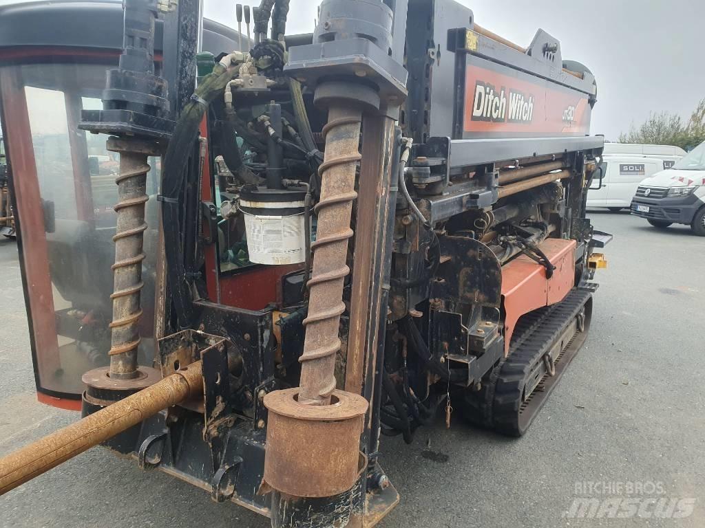 Ditch Witch JT 30 AT Yatay sondaj makineleri