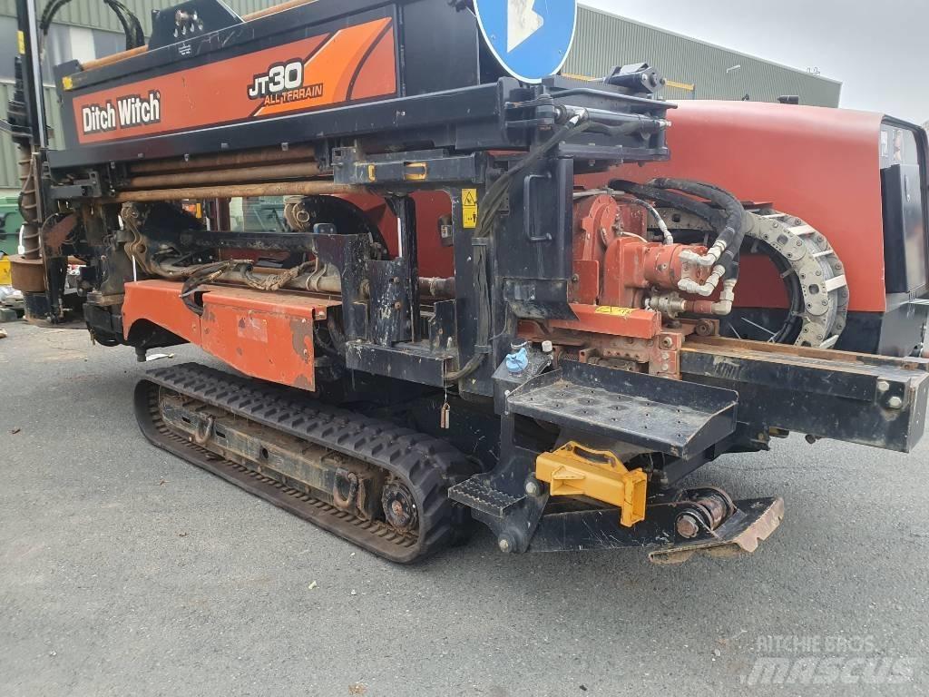 Ditch Witch JT 30 AT Yatay sondaj makineleri