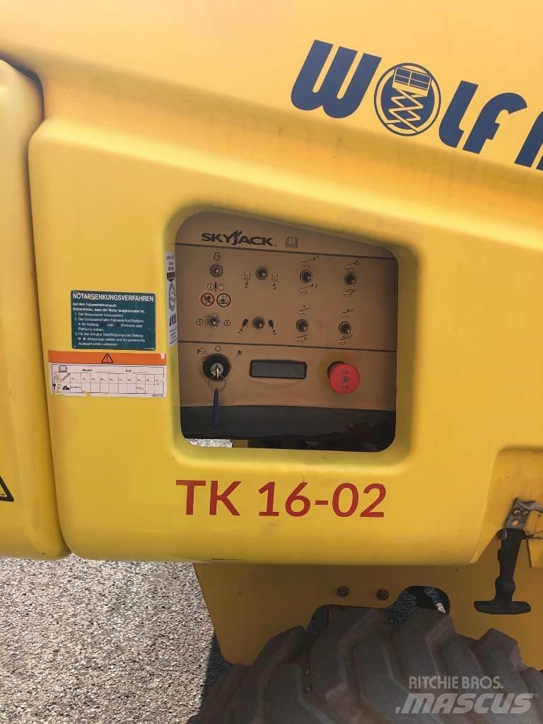 SkyJack SJ 45 T Teleskopik personel platformları