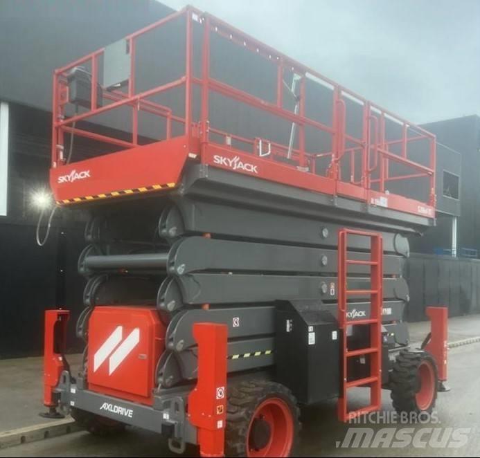 SkyJack SJ9664RT Makasli platformlar