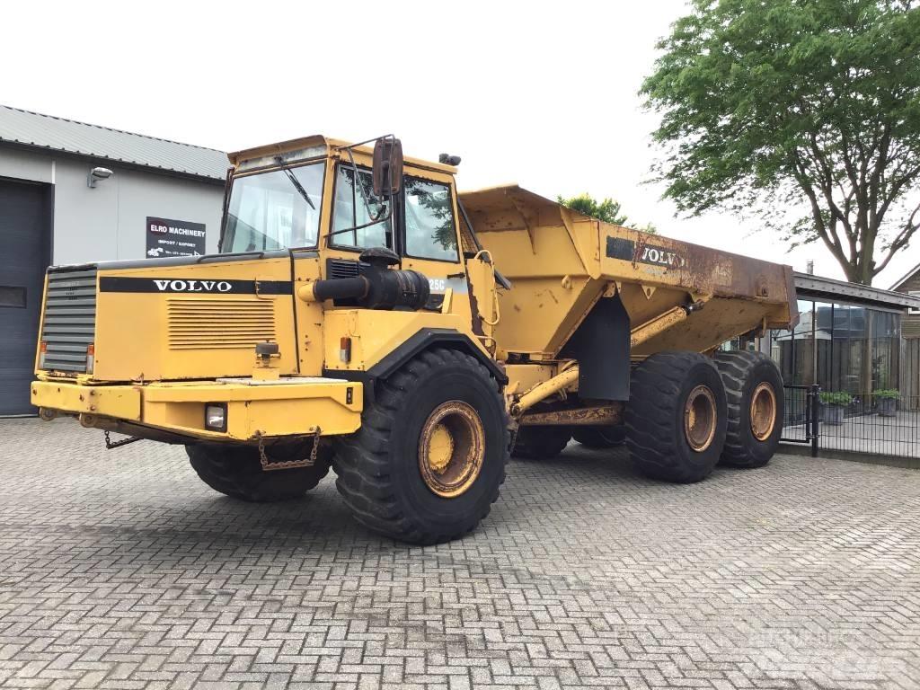 Volvo A 25 C Belden kirma kaya kamyonu
