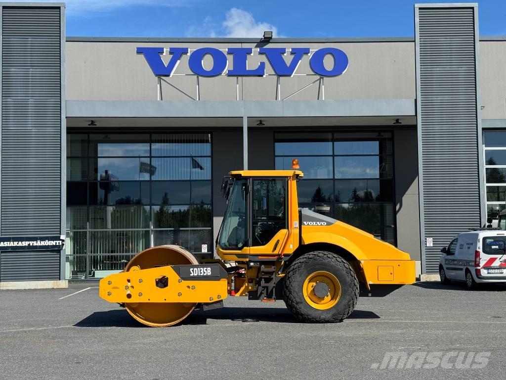 Volvo SD 135 B Tek tamburlu silindirler