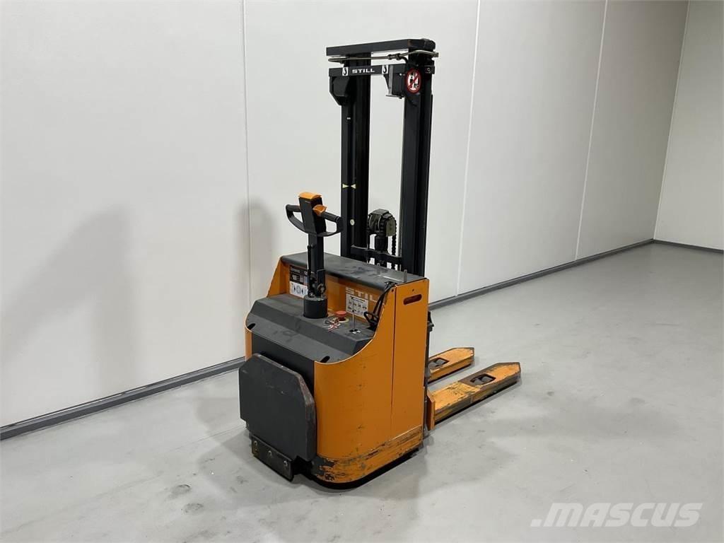 Still EGV-S13 Akülü depo ekipmanları