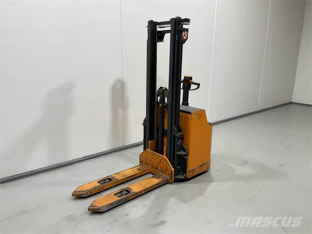 Still EGV-S13 Akülü depo ekipmanları