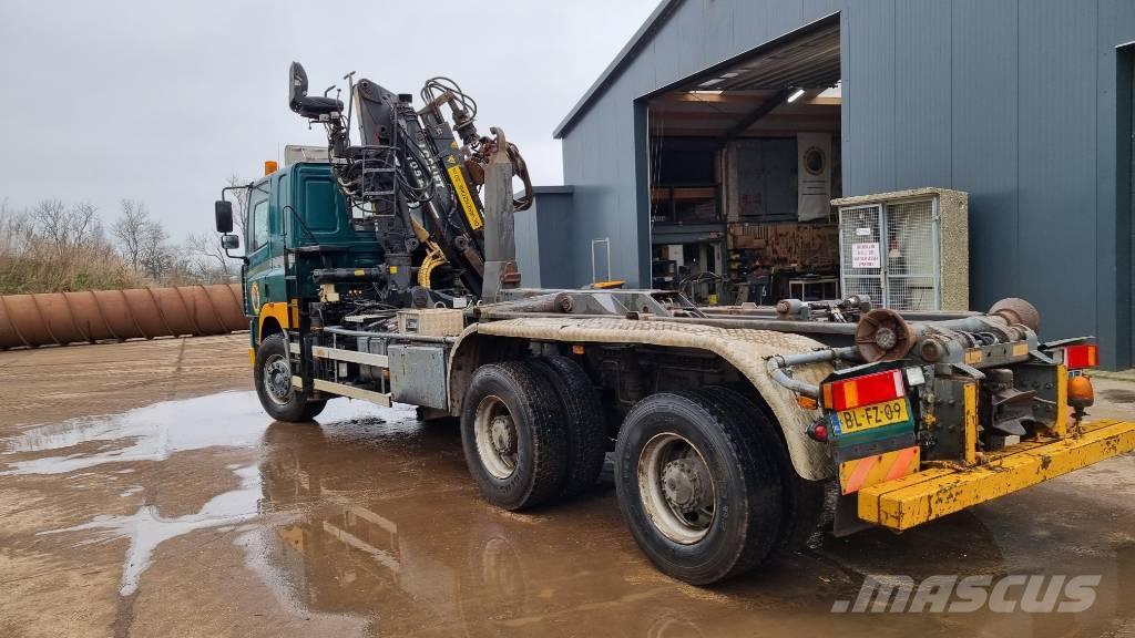 Ginaf M 3232-S Vinçli kamyonlar