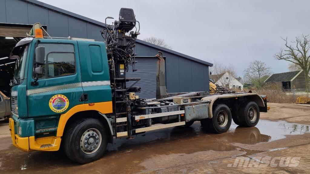 Ginaf M 3232-S Vinçli kamyonlar