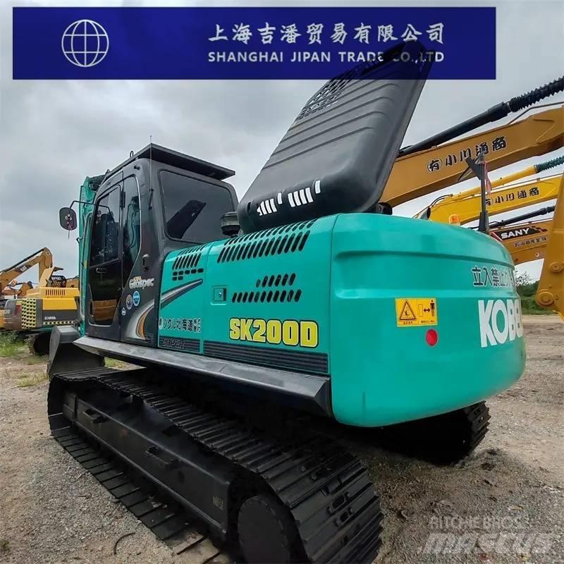 Kobelco 200 Paletli ekskavatörler