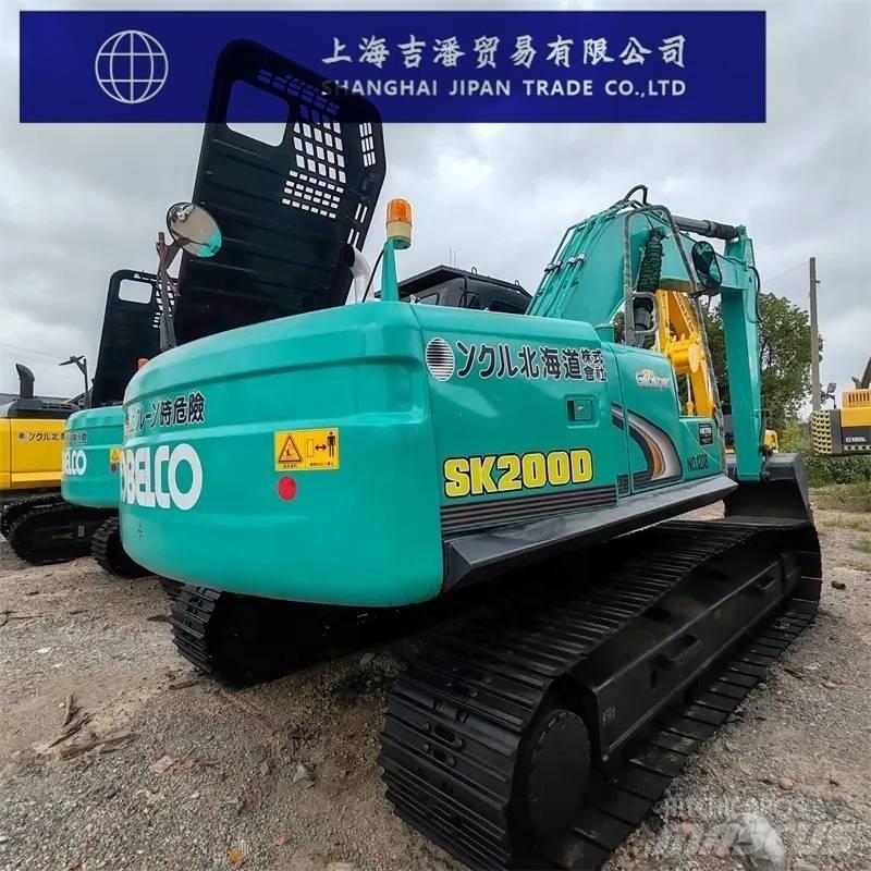 Kobelco 200 Paletli ekskavatörler