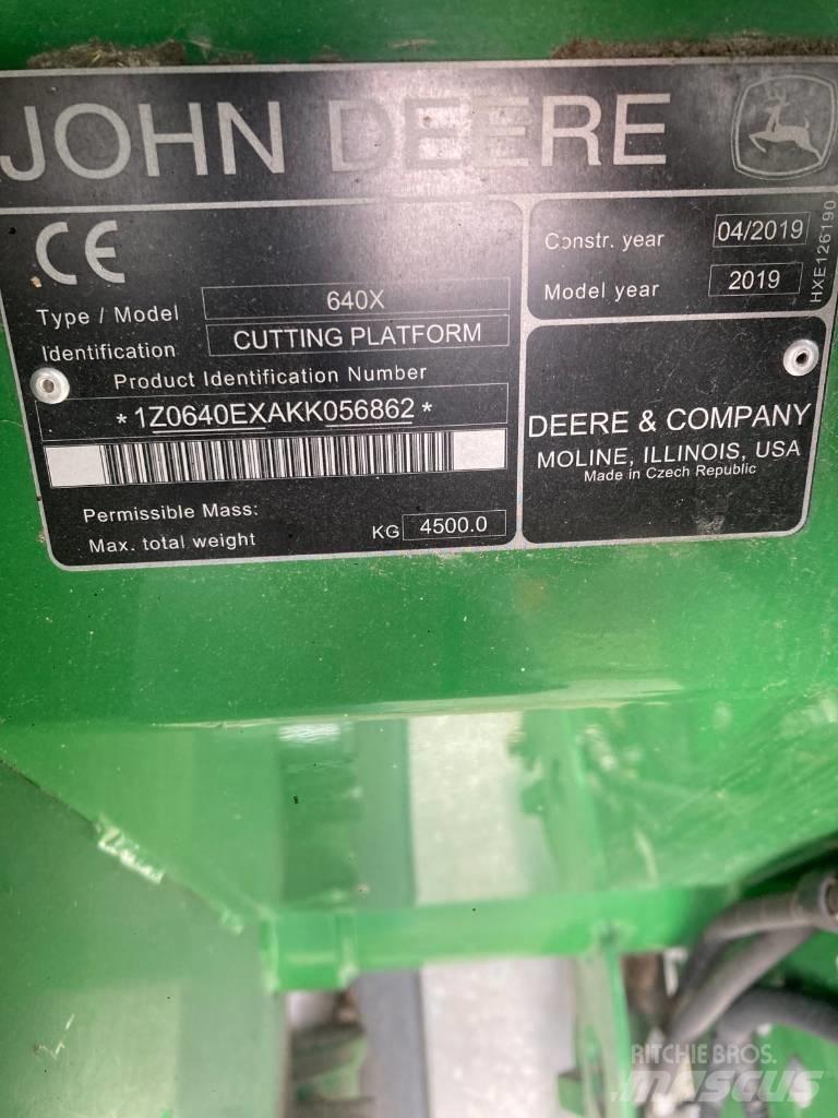 John Deere 640 X Biçerdöverler