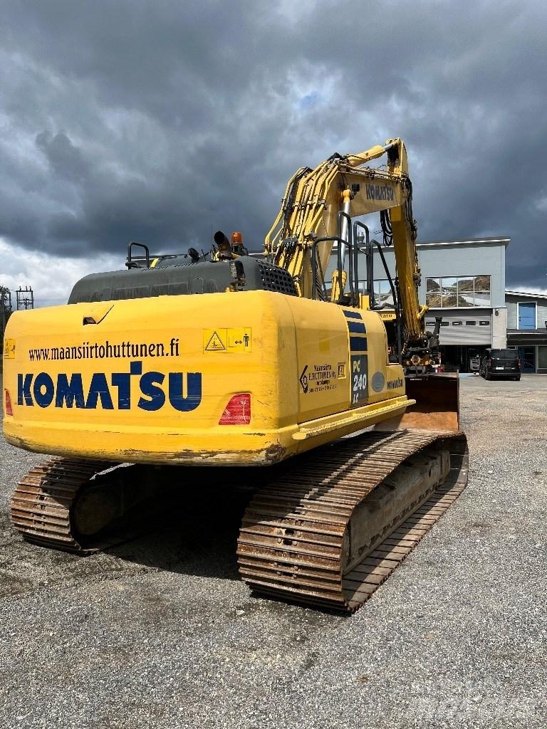 Komatsu PC 240 LC-10 Paletli ekskavatörler