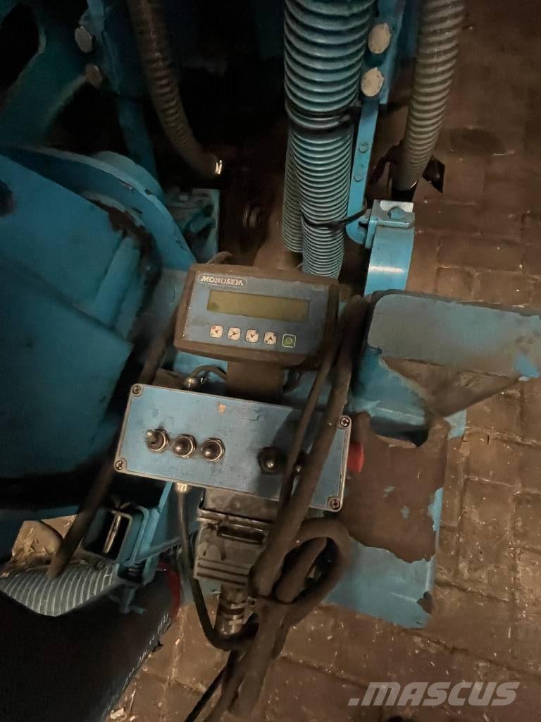 Monosem NG PLUS 12 Hassas ekim makinalari