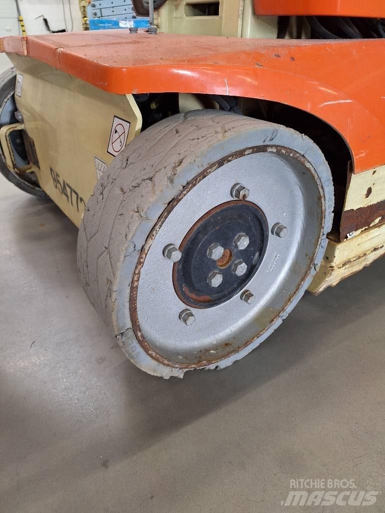 JLG Toucan 10 E Personel Platformları ve Cephe Asansörleri
