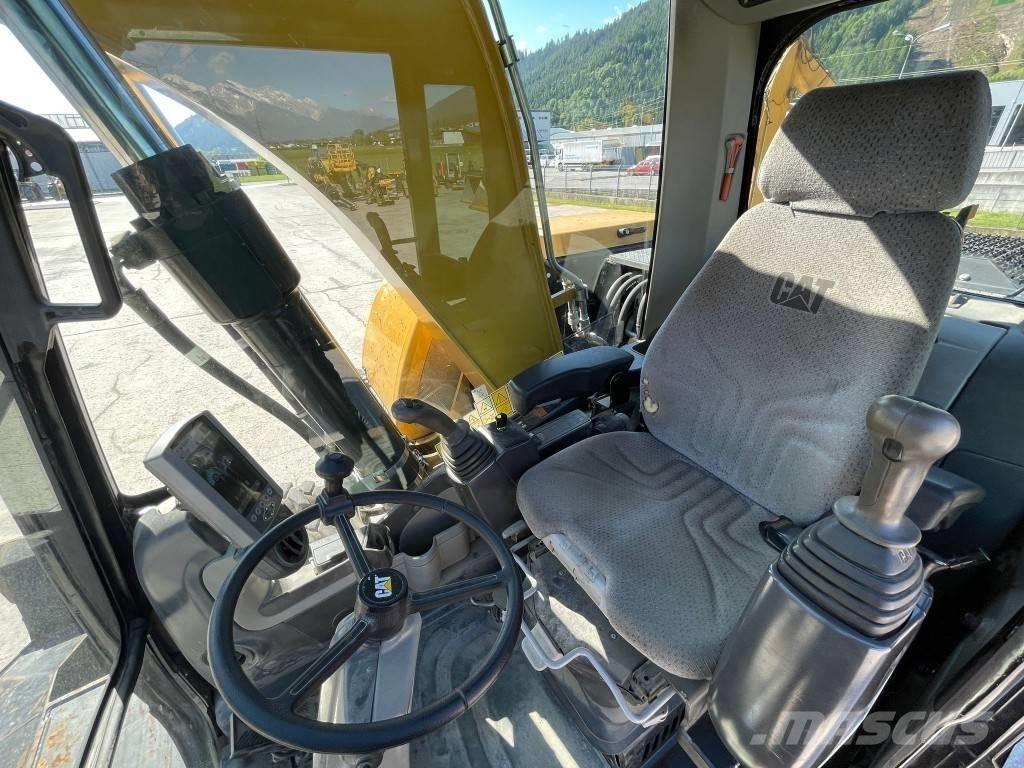 CAT M 316 D Lastik tekerli ekskavatörler