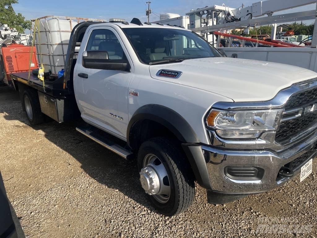 RAM 5500 Flatbed kamyonlar