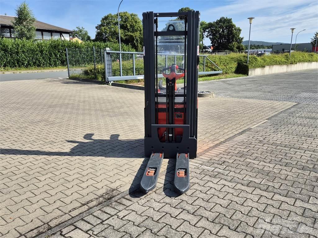 Linde L16APi Yaya kumandali istif makinasi