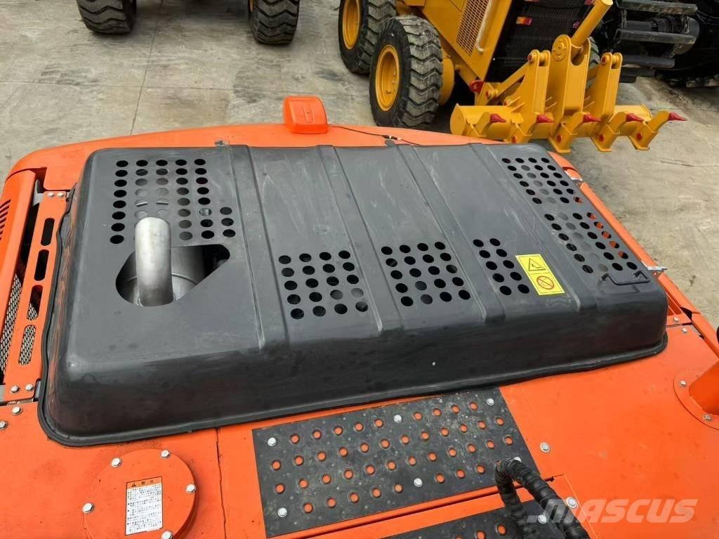 Hitachi ZX 200-3 G Paletli ekskavatörler