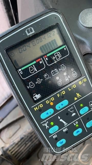 Komatsu PC 180-6 Paletli ekskavatörler