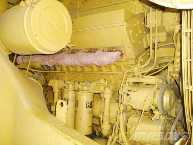 CAT 777 Yol disi kaya kamyonu