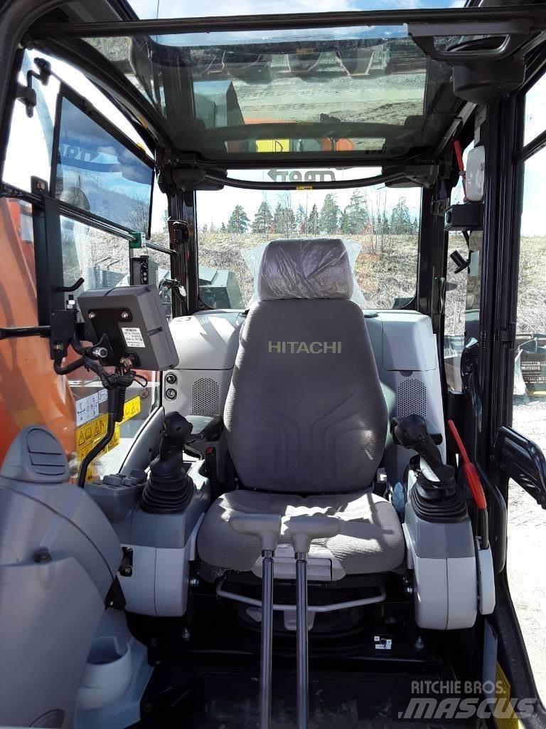 Hitachi ZX135US-6 Paletli ekskavatörler