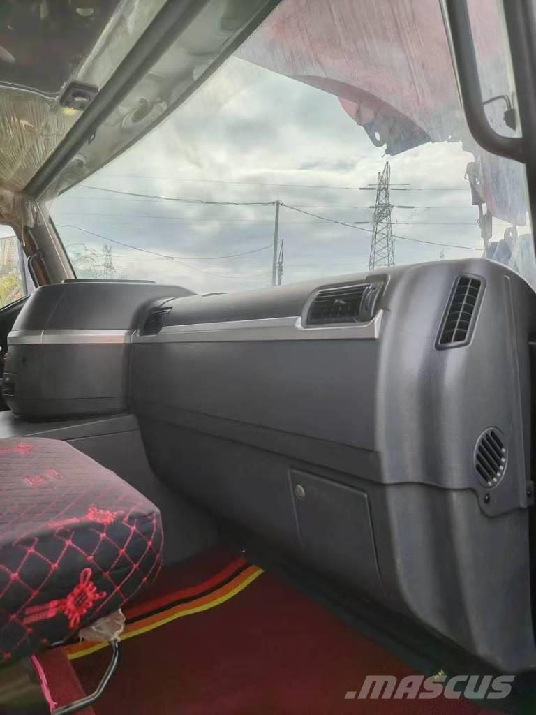 Sany STC1300C8 Yol-Arazi Tipi Vinçler (AT)