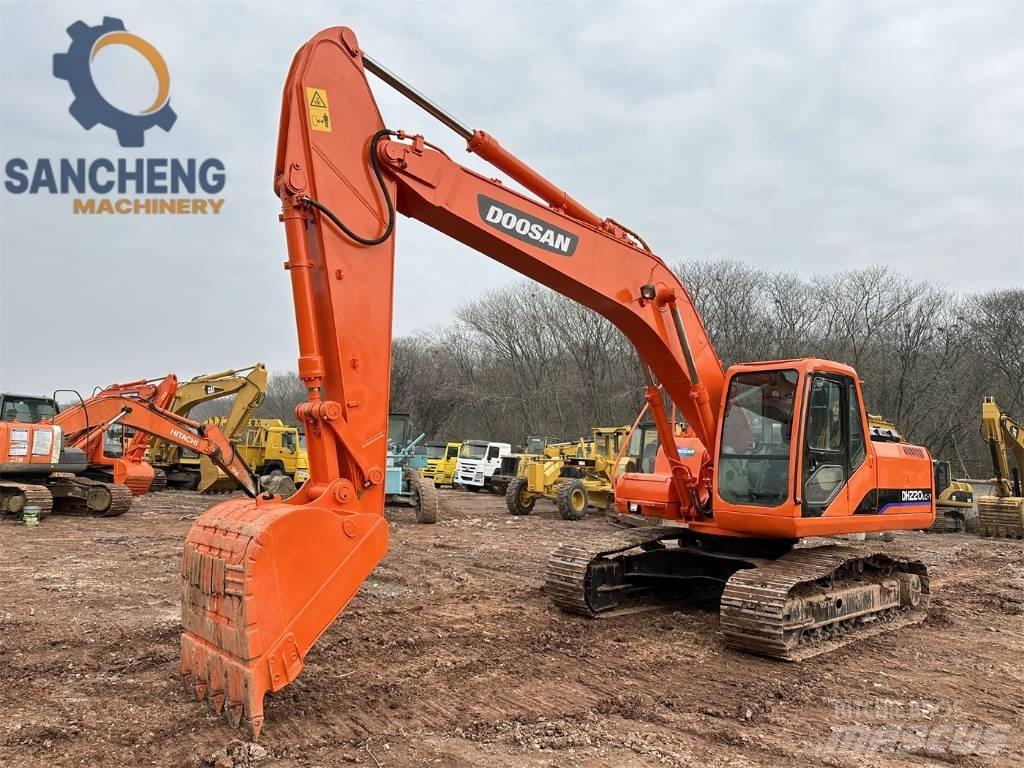 Doosan DH 220 Paletli ekskavatörler