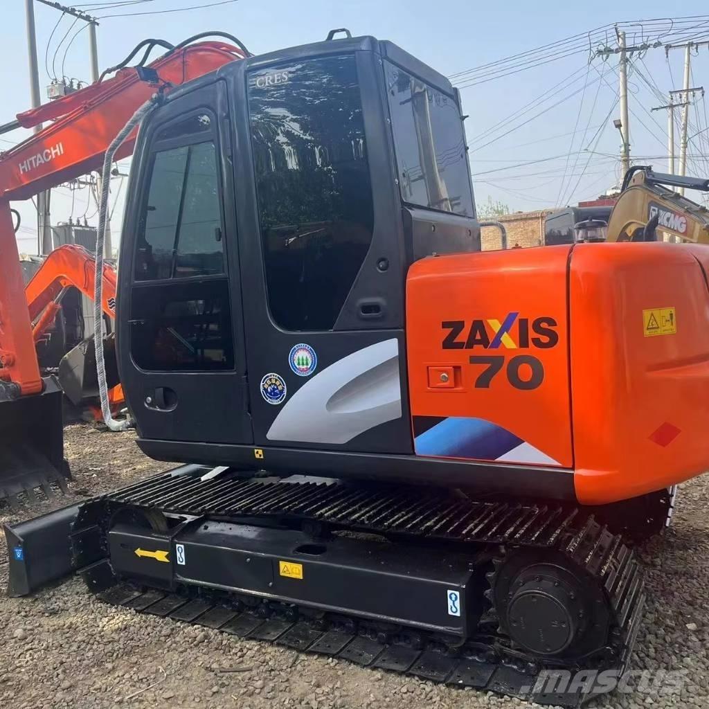 Hitachi ZX 70 Paletli ekskavatörler