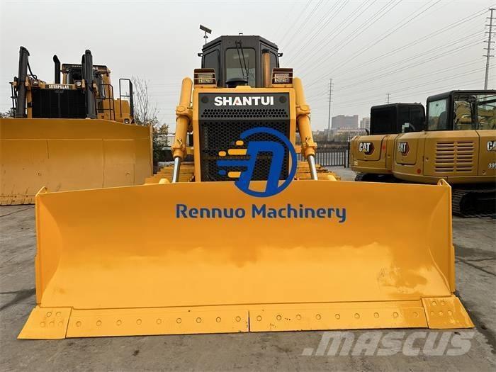 Shantui SD 16 Paletli dozerler