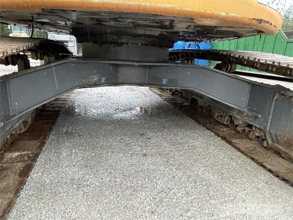 CASE CX 245D SR Paletli ekskavatörler