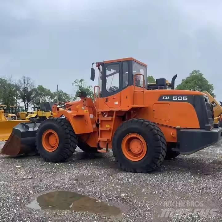 Doosan DL505 Tekerlekli yükleyiciler