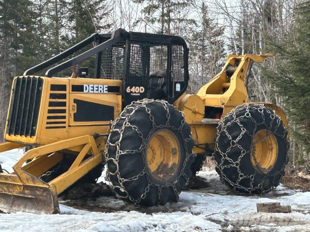 John Deere 640 D Sürütücüler