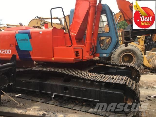 Hitachi EX 200 Paletli ekskavatörler