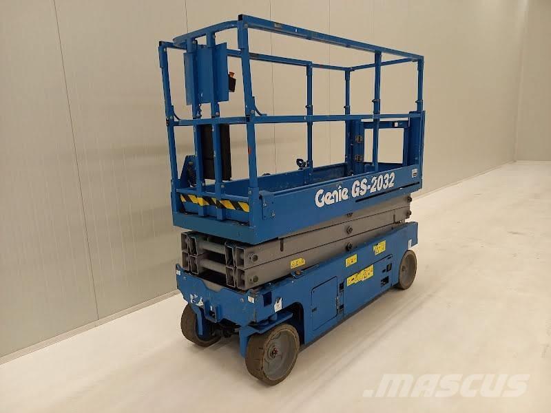 Genie GS 2032 Makasli platformlar