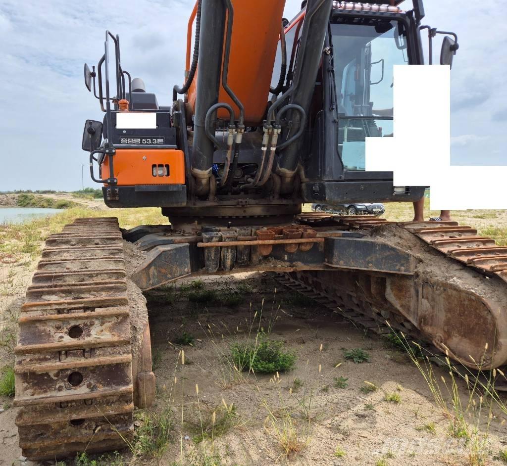 Doosan DX 530 LC-5 Paletli ekskavatörler