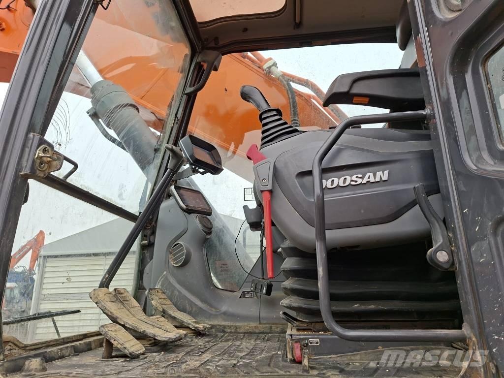 Doosan DX380LC-7 Paletli ekskavatörler