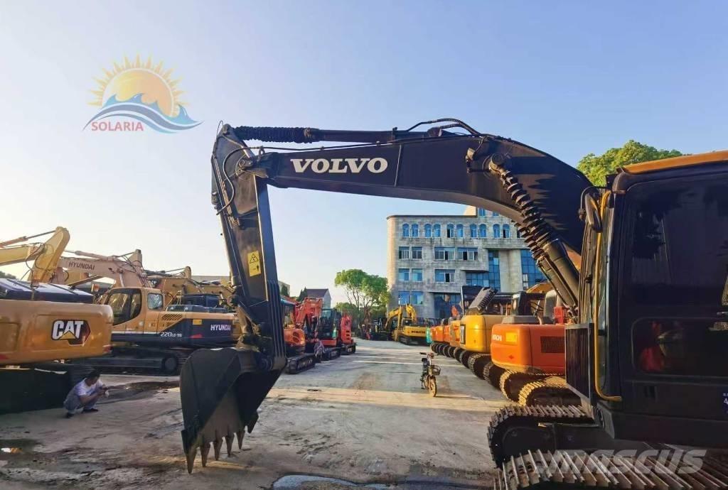 Volvo ec220 Paletli ekskavatörler
