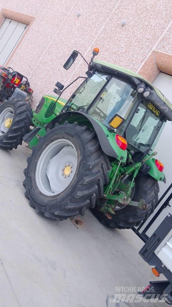 John Deere 5820 Traktörler