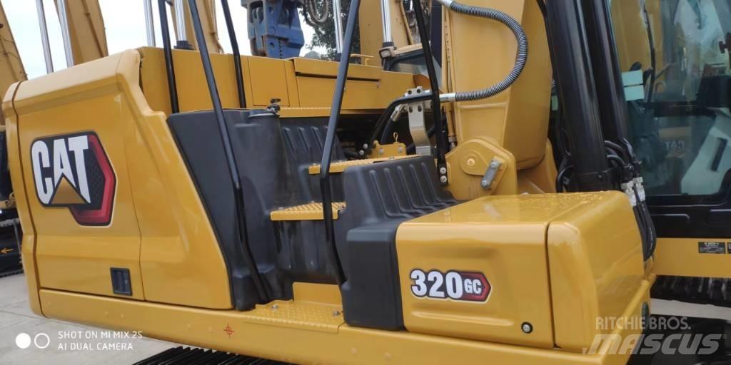 CAT 2021 CAT 320GC Lastik tekerli ekskavatörler