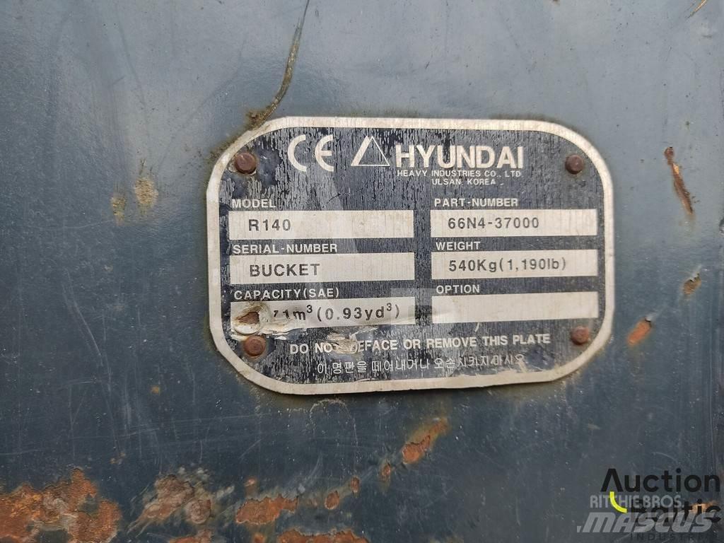 Komatsu PW160-7 Lastik tekerli ekskavatörler