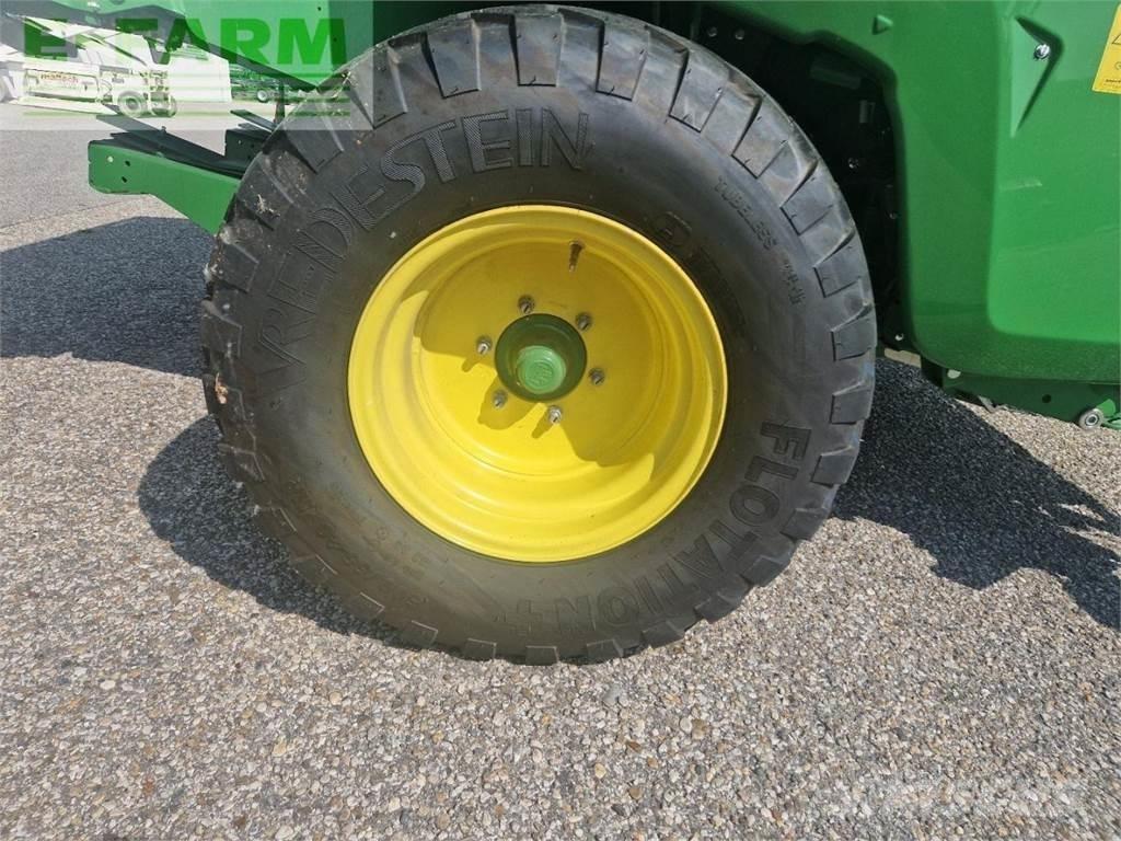 John Deere V461M Küp balya makinalari