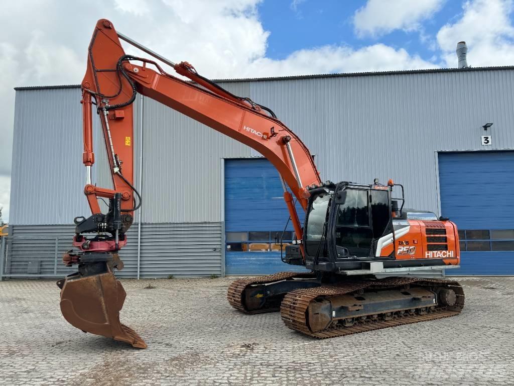 Hitachi ZX250-7 Paletli ekskavatörler