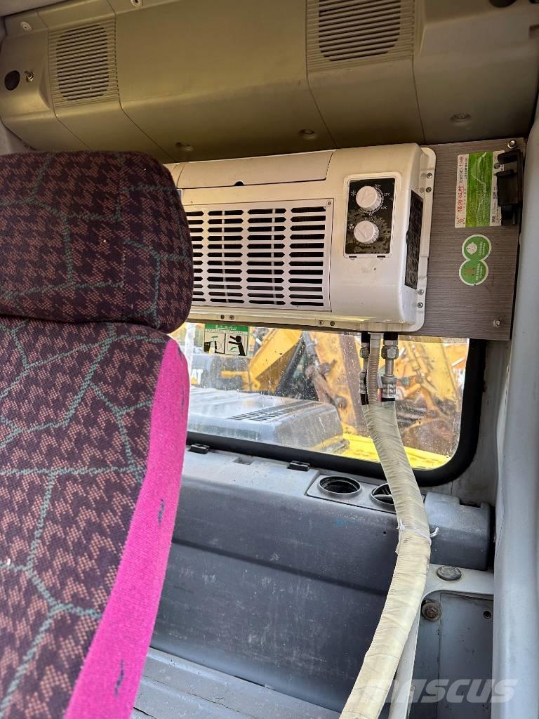 Komatsu PC 110 Paletli ekskavatörler