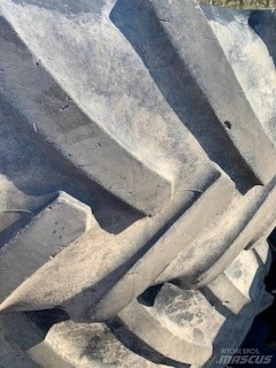 Mitas 680/80R42 Tekerlekler