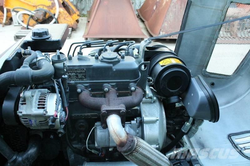 Dynapac CC 800 Çift tamburlu silindirler