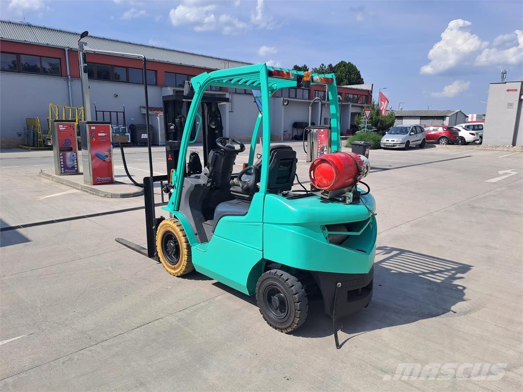 Mitsubishi FG25N LPG'li forkliftler