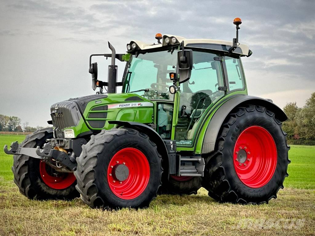 Fendt 211S Vario Traktörler