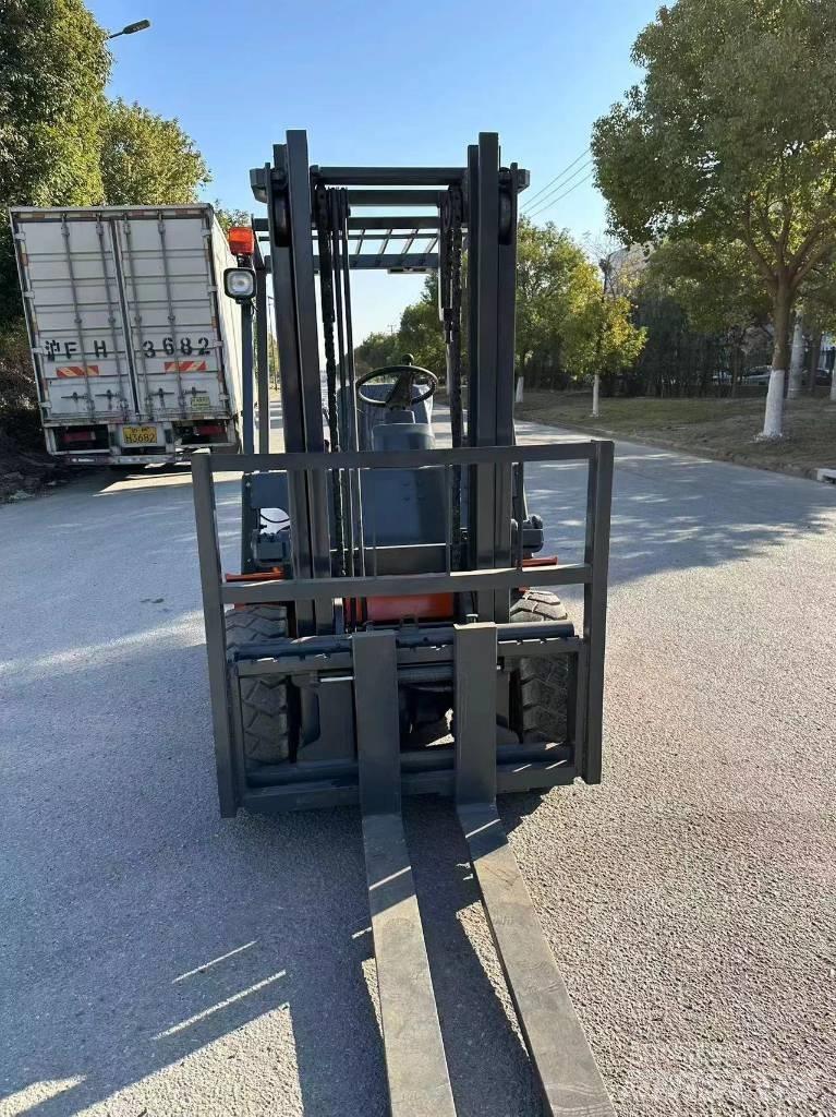 Heli CPC35 Dizel forkliftler